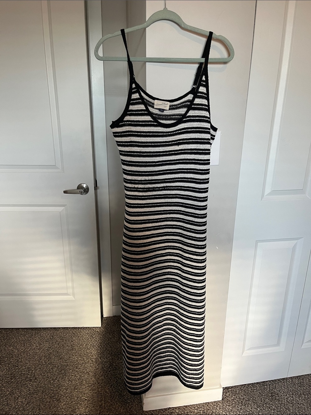 Universal Thread Black & White Striped Knit Maxi Dress